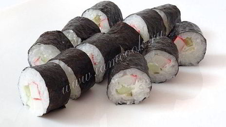 роллы с крабовыми палочками