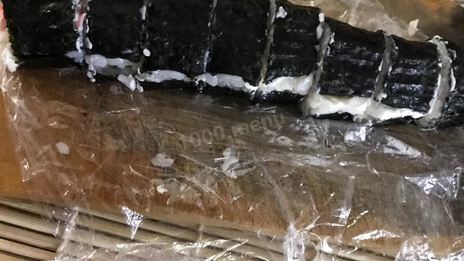 роллы с красной икрой