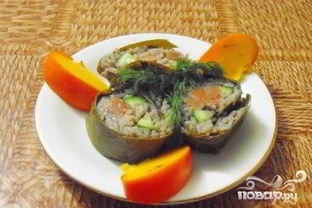 Роллы с виноградными листьями