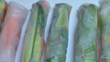 спринг-роллы с лососем