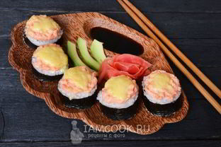 Запеченные роллы с курицей