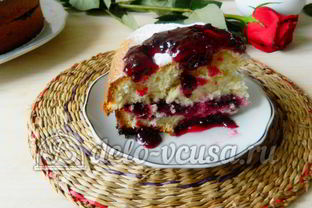 Бисквит с джемом