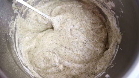 бисквитный рулет из тыквенных семечек