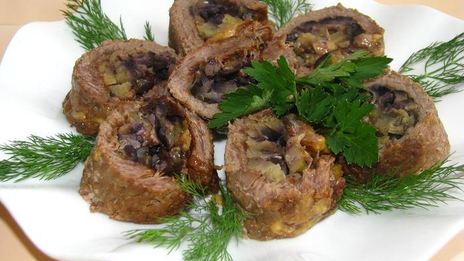 говяжий рулетик с баклажаном и сыром