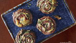 Говяжьи рулетики с сыром и зеленью