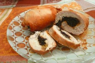 Куриный рулет с черносливом