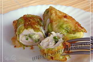 Куриные рулетики в капусте