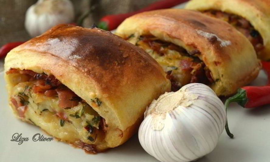 Рецепт мекленбурские картофельные рулеты со шкварками из бекона