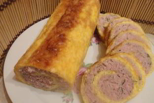 Мясной рулет в сырной оболочке