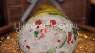 Пикантный рулет с ветчиной и перцем