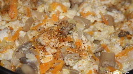 рулет из кабачка с курицей и грибами