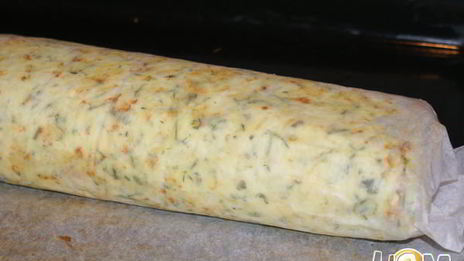 рулет из кабачка с курицей и грибами