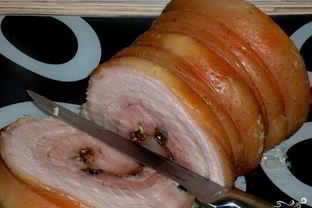 Рулет из пузанины в духовке