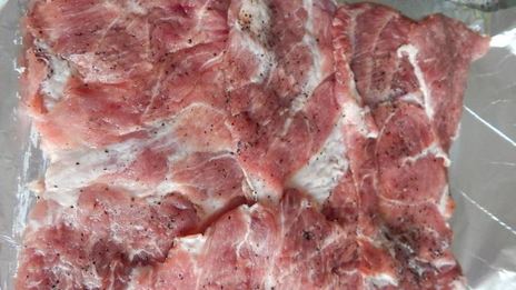 рулет из свинины с начинкой