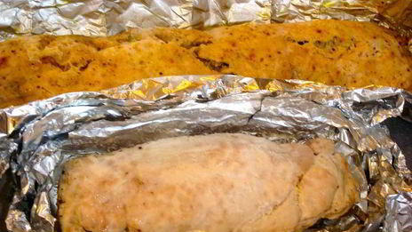 рулет из цыпленка и кураги в винном соусе