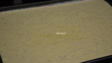 рулет с пеканом и шоколадной начинкой