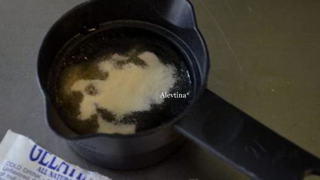 рулет с пеканом и шоколадной начинкой