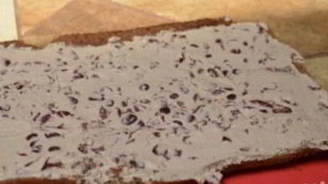 рулет с вишней