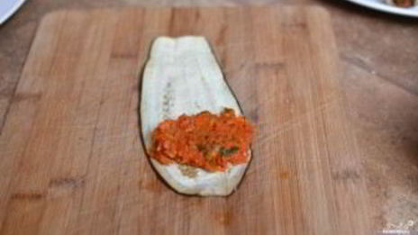 рулетики из баклажанов