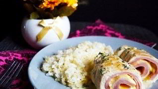 Рулетики Кордон Блю в сливочном соусе