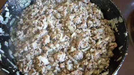 рулетики мясные с сыром