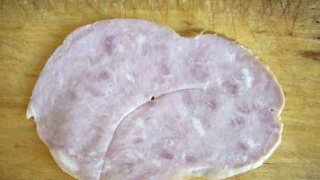 рулетики мясные с сыром