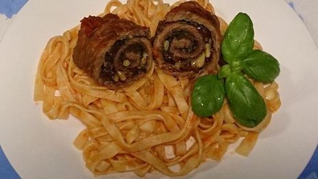 рулеты из говядины по-неаполитански