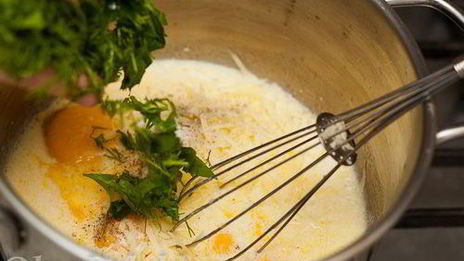 яичный рулет с курицей и рисом