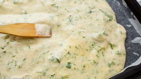 яичный рулет с курицей и рисом