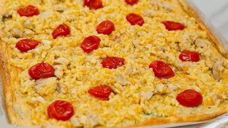 яичный рулет с курицей и рисом