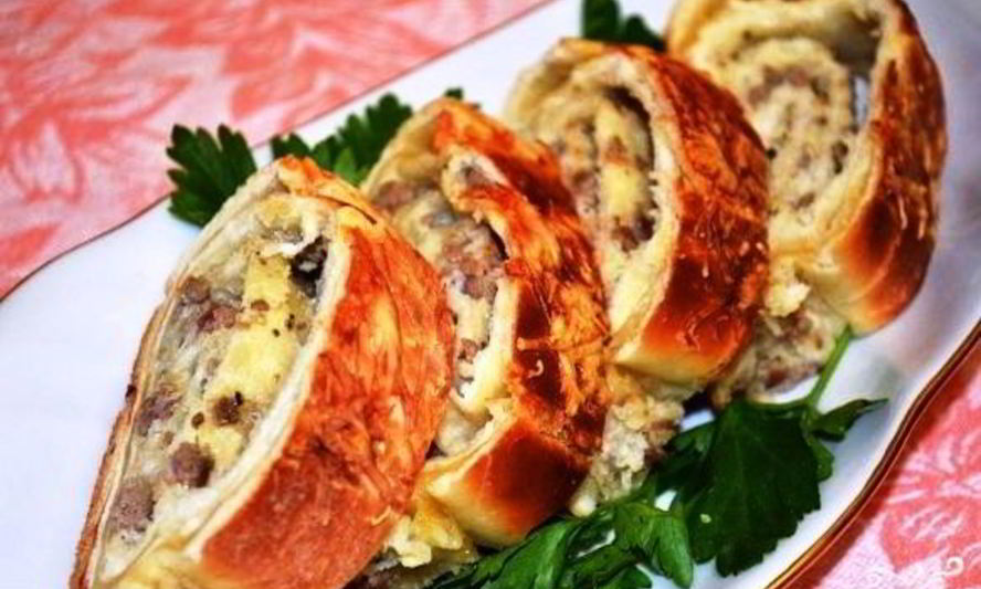 Рецепт закусочные рулеты из слоеного теста