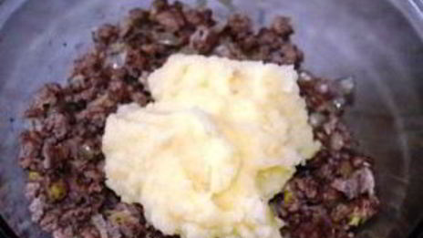 закусочные рулеты из слоеного теста