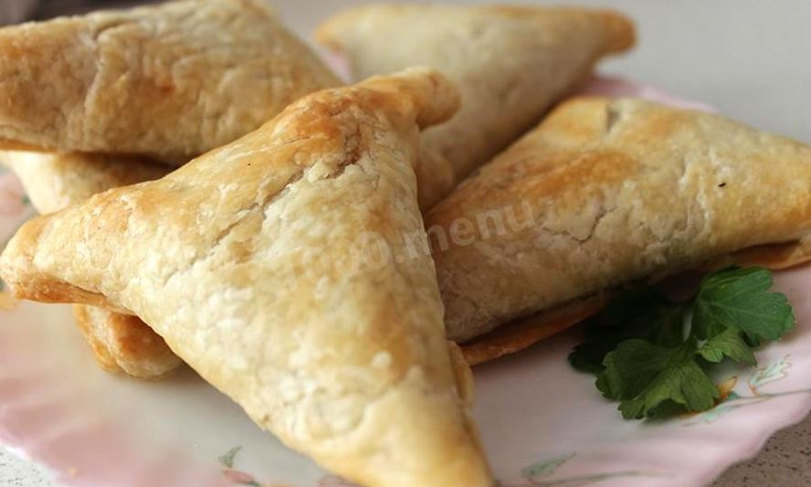 Рецепт самса с сыром из слоеного теста