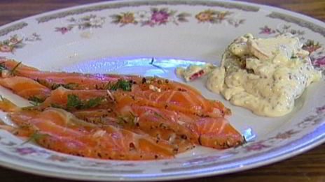 семга, маринованная в джине с можжевельником