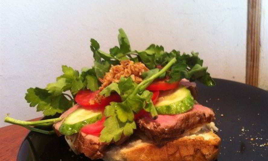 Рецепт датский открытый сэндвич с ростбифом