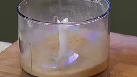 картофельные мини-сэндвичи с котлеткой из ягнятины