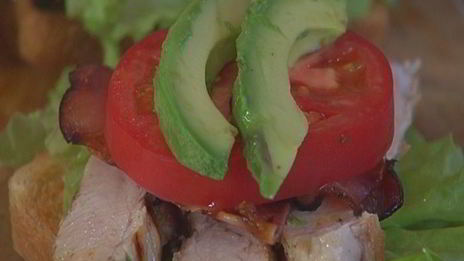 классический клаб-сэндвич с домашним майонезом