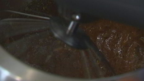 шоколадные сэндвичи с фисташковым мороженым