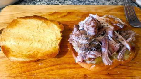 шотландский сэндвич с запеченной свининой