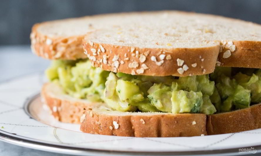 Рецепт сэндвич с авокадо и курицей