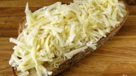 сэндвич с ветчиной и ананасами