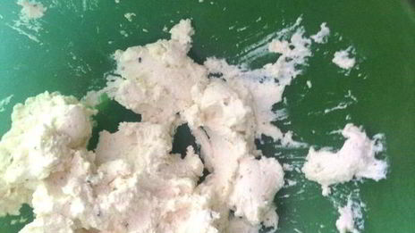 сэндвичи с овощами и мягким сыром