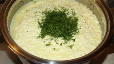 сыр домашний, пряный, с зеленью