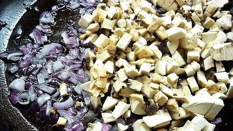 куриные тарталетки с рисом и овощами