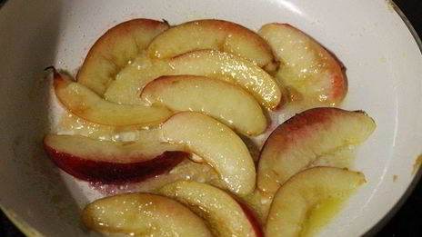 сдобные тарталетки с нектарином