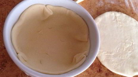 тарталетки пикничок с курицей и овощами