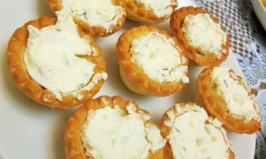 Рецепт тарталетки с ананасом и творожным кремом