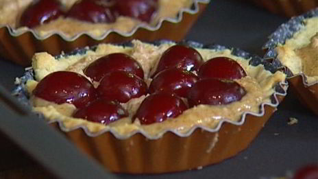 тарталетки с черешней
