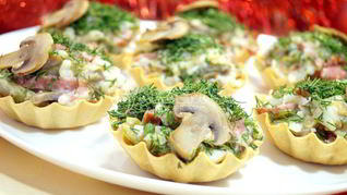 Тарталетки с грибами Праздничные