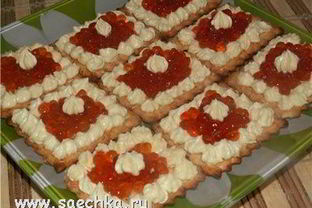 Тарталетки с икрой